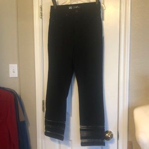 NEW DG2 crocheted hem jeans